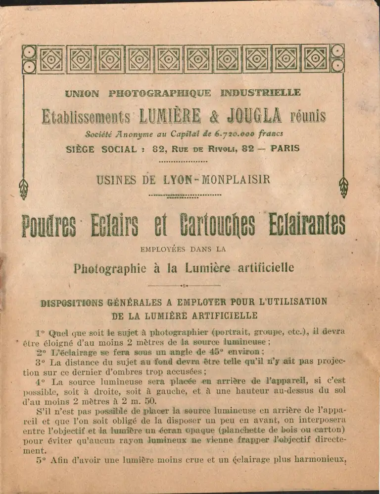 UPI - Produits pour la photographie à la lumière artificielle - page 1