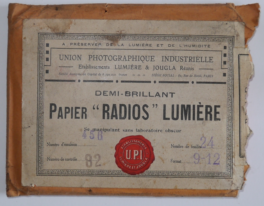 Papier Radios Demi-Brillant - Pochette de 24 feuilles format 9x12 cm