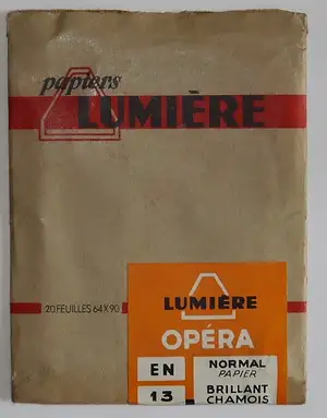 Papier Opéra EN 13 Normal Chamois Brillant - Pochette de 20 feuilles format 6,4x9 cm