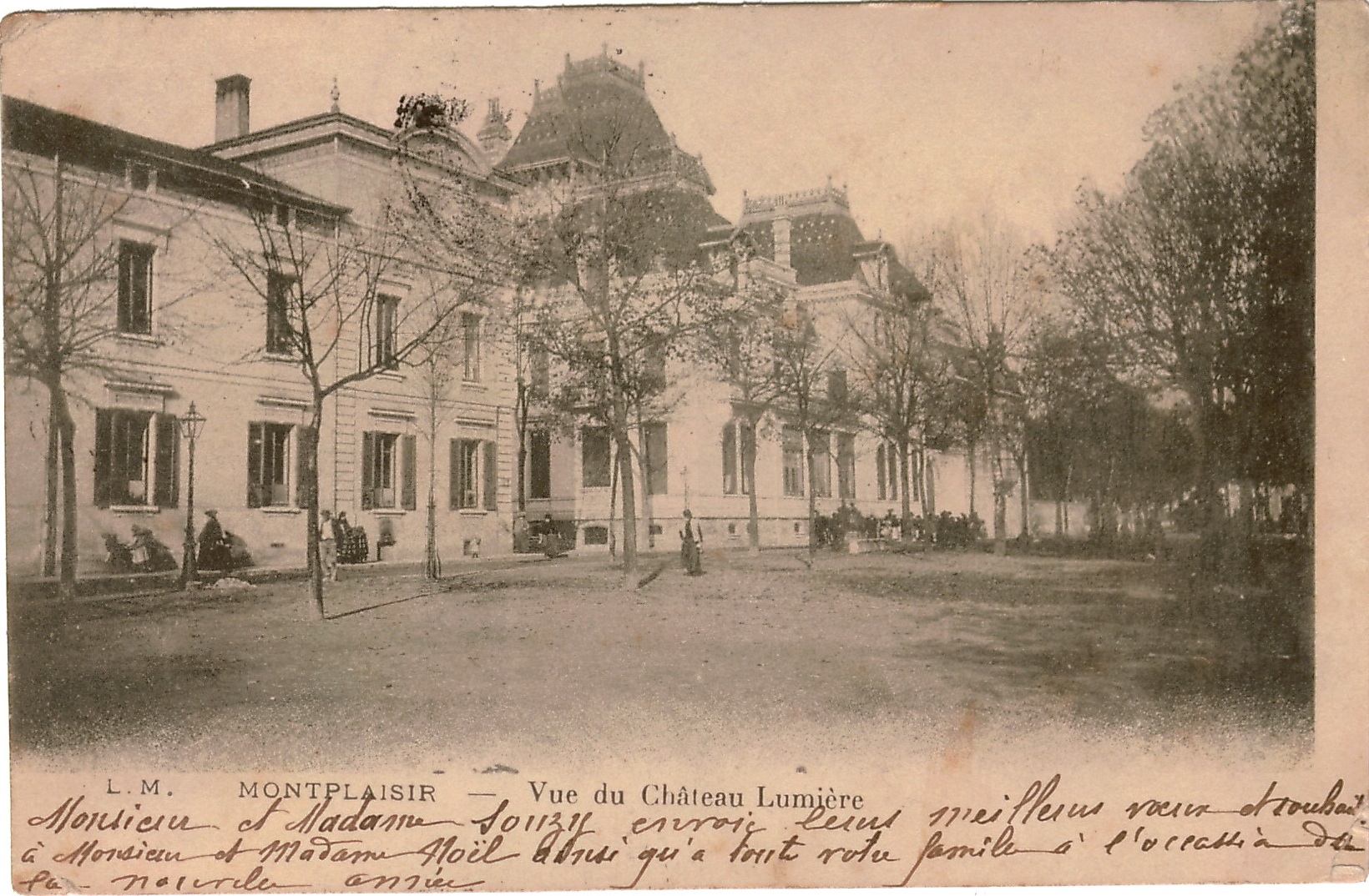 MONTPLAISIR - Vue du Château Lumière